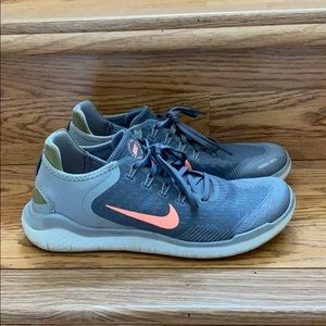 Women’s 2018 Nike RN running shoes 9.5